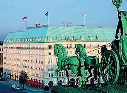 http://www.indianchieftravel.com/files/u1/BerlinAdlonHotel.png